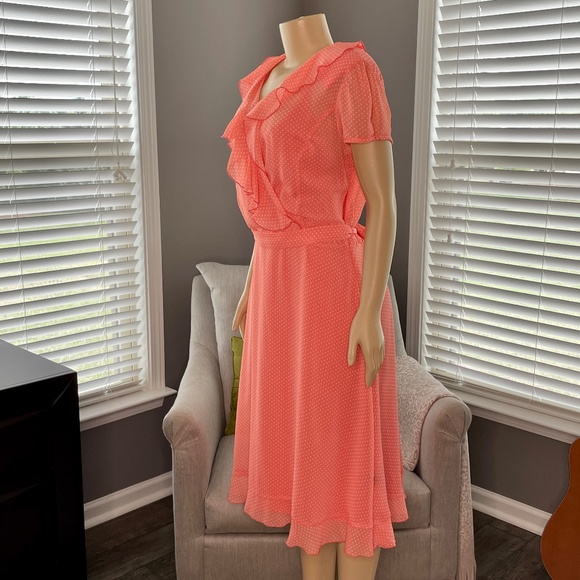 MSK Short Sleeve Ruffle Front Polka Dot Dress with slip Size 14 NWOT - Picture 2 of 10